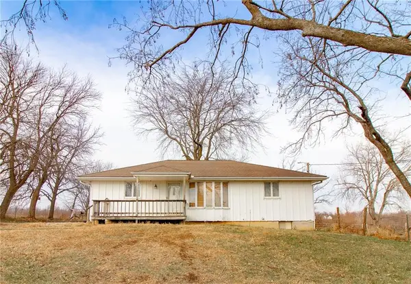 831 SW 500th Road, Holden, MO 64040