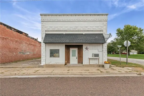 126 E Central Street, Richmond, KS 66080