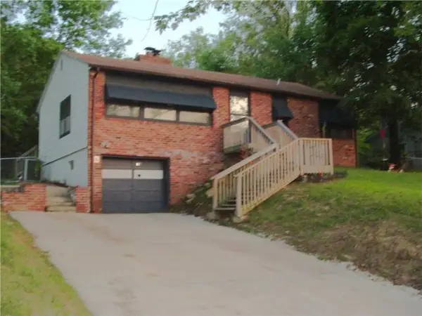 15 Whittier Street, Kansas City, MO 64119