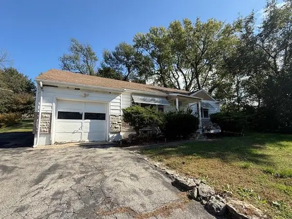 2737 N 74 Street, Kansas City, KS 66109