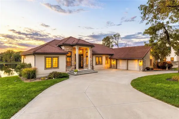 7810 NW Scenic Drive, Weatherby Lake, MO 64152