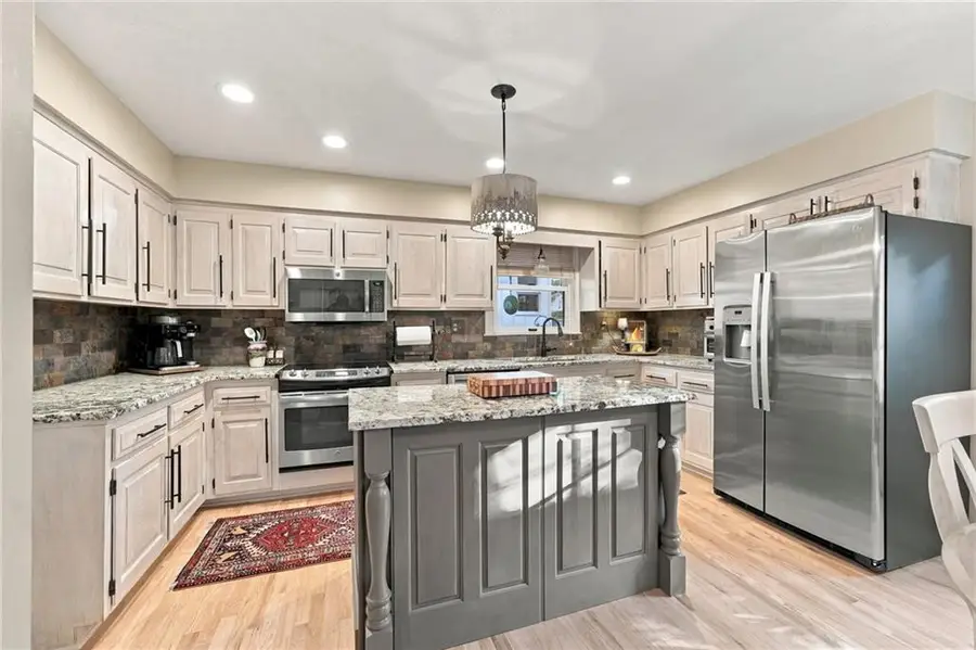 505 NW 41st Street, Kansas City, MO 64116 - #3
