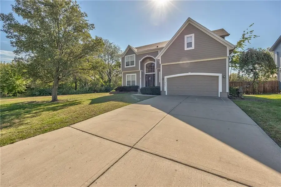 17903 W 158th Street, Olathe, KS 66062 - #3