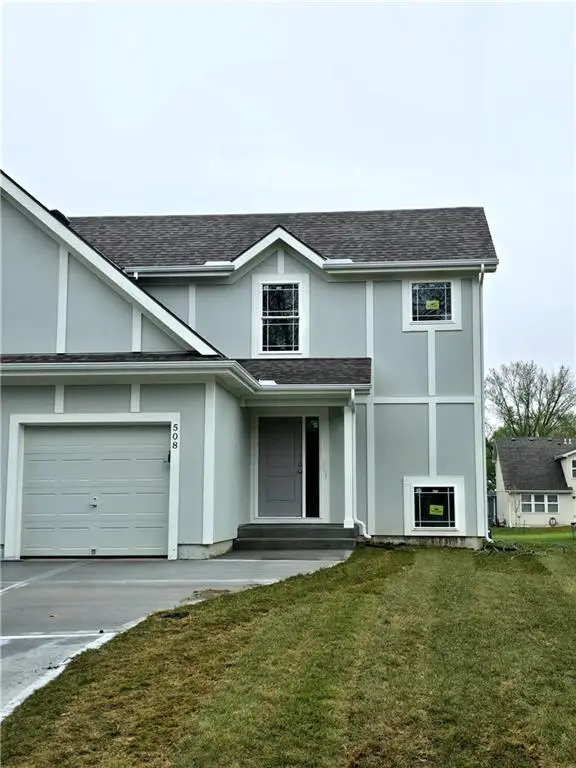 508 W Lawrence Street, Spring Hill, KS 66083
