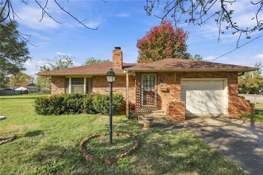 1516 S Margrave Street, Fort Scott, KS 66701 - #1