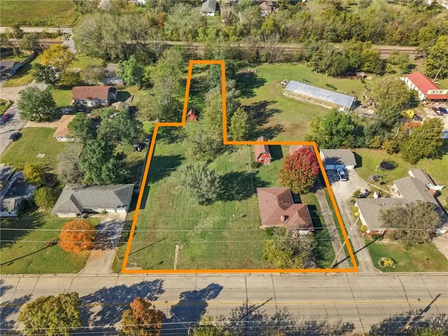 1516 S Margrave Street, Fort Scott, KS 66701 - #3