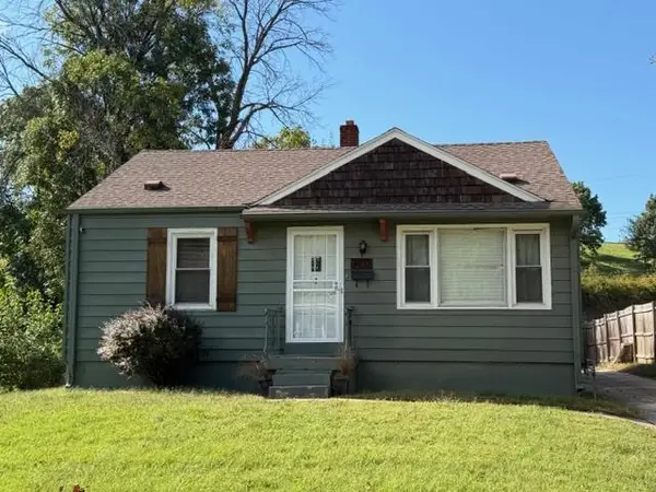 7432 Bellefontaine Avenue, Kansas City, MO 64132