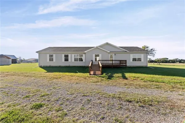 22716 SW 1000th Road, Welda, KS 66091