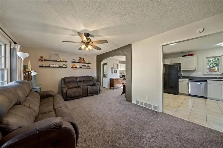 12005 E 47th Terrace, Kansas City, MO 64133 - #3