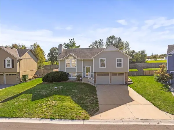 2513 SE Winchester Drive, Lee's Summit, MO 64063