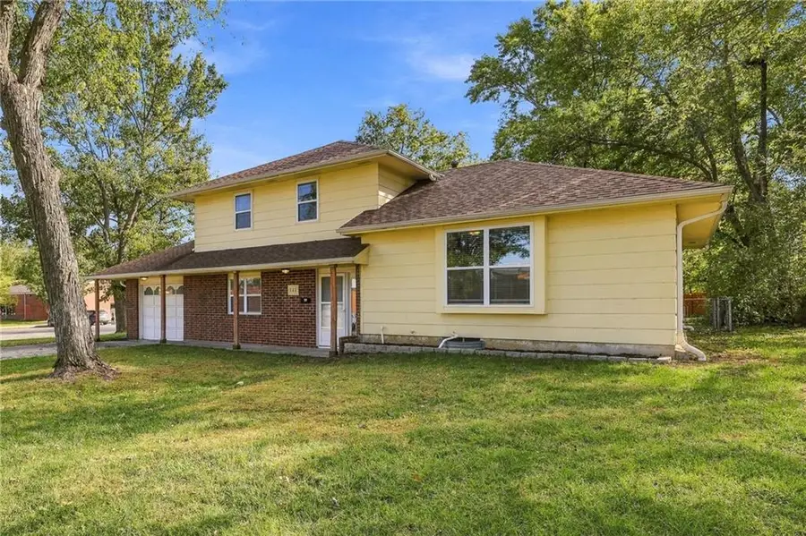 311 E Washington Street, Gardner, KS 66030 - #3
