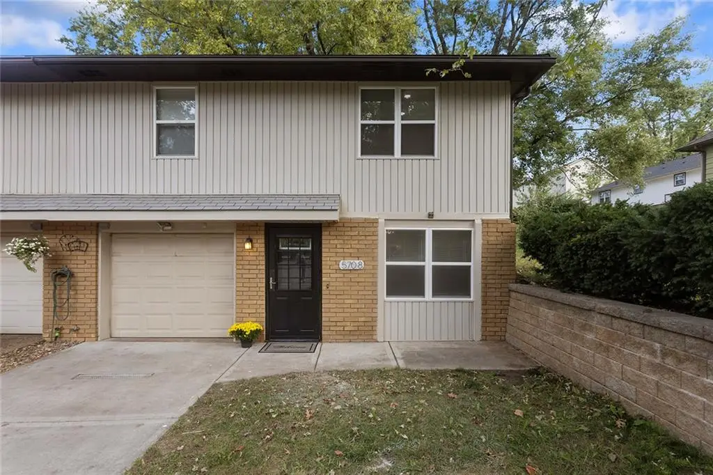 5708 NE 50th Street, Kansas City, MO 64119 - #1