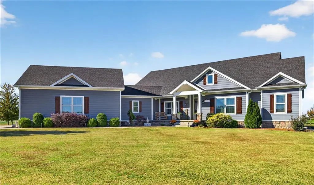183 Deer Creek Court, Pittsburg, KS 66762 - #1