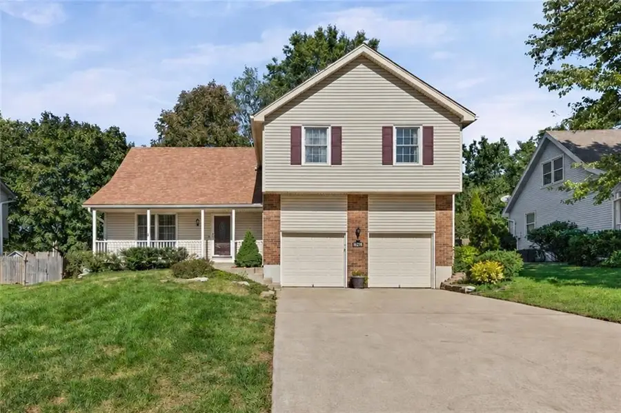 16218 W 143rd Terrace, Olathe, KS 66062 - #2