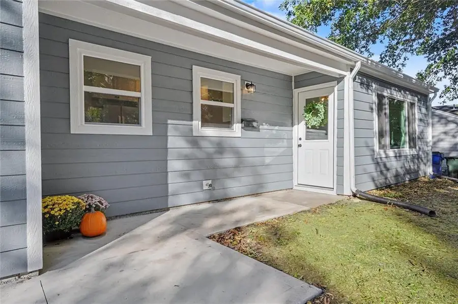 2508 Moundview Drive, Lawrence, KS 66049 - #3