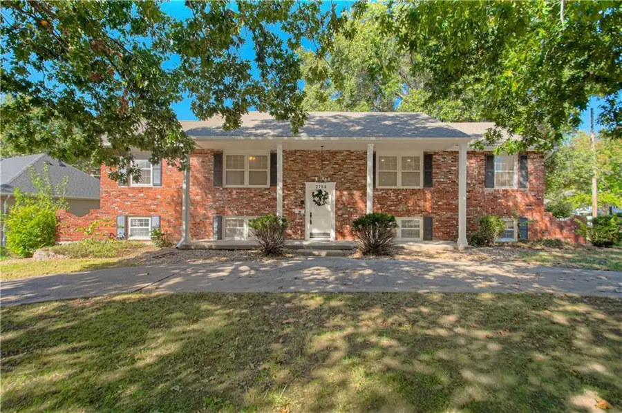 2704 67th Terrace, Kansas City, MO 64119 - #2