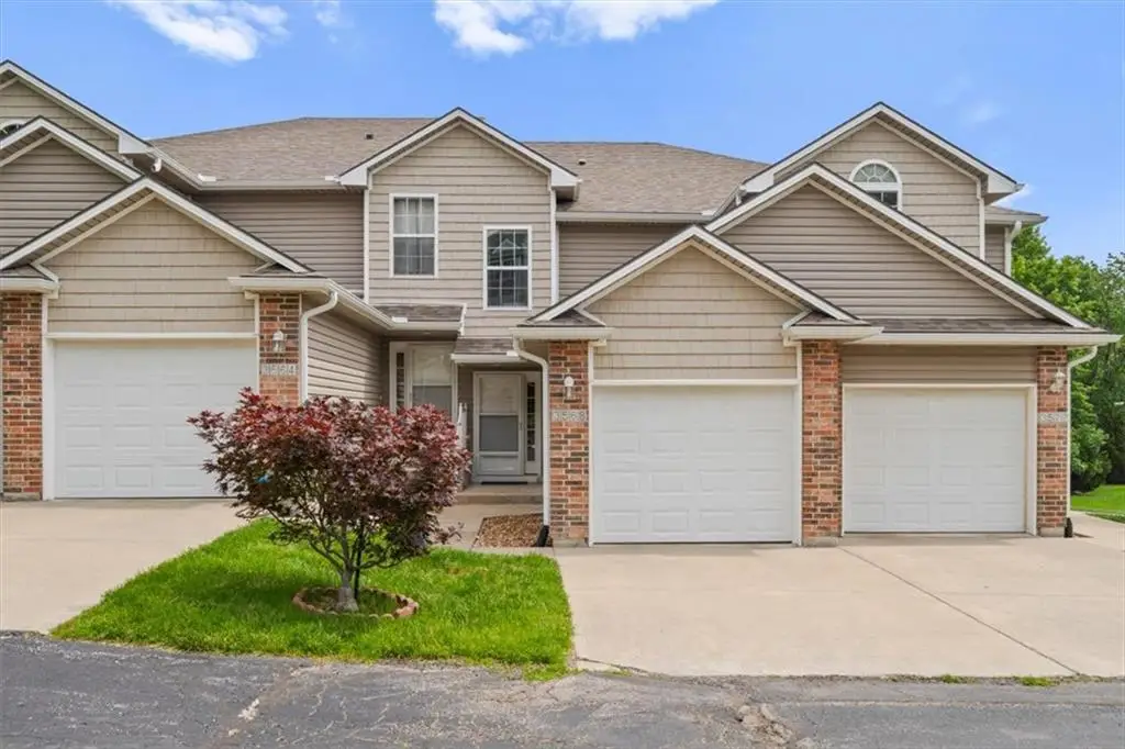 3568 NE Austin Drive, Lees Summit, MO 64064 - #1
