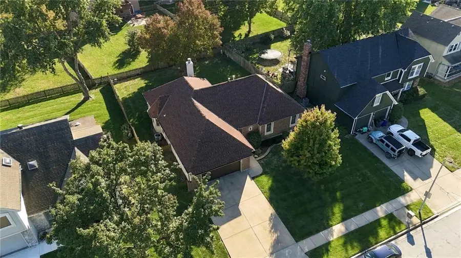1809 E 155th Street, Olathe, KS 66062 - #3