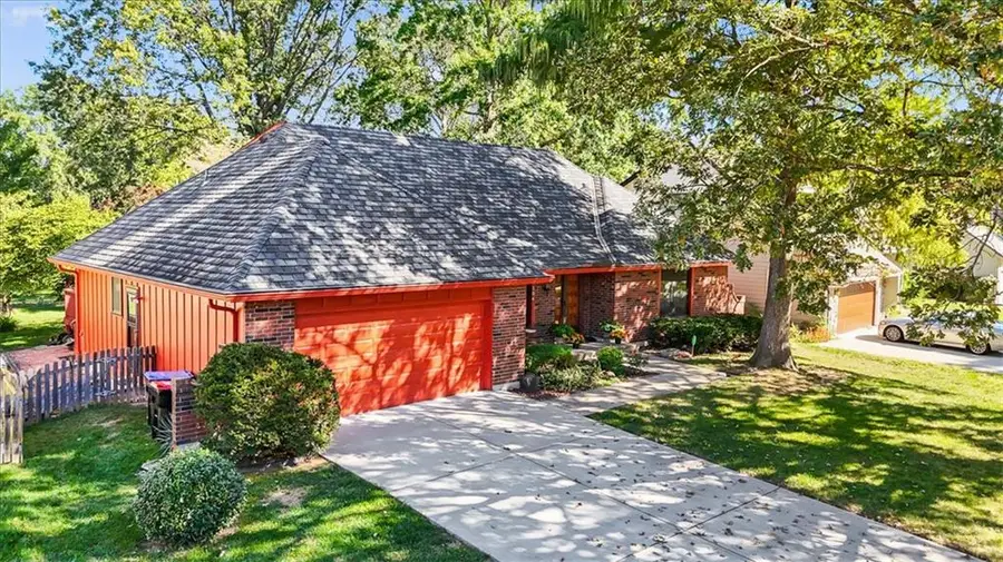 204 NW Cypress Street, Lees Summit, MO 64064 - #2