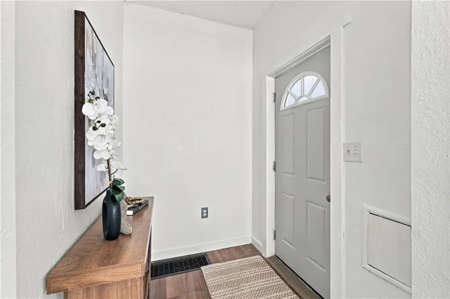 2302 Montgall Avenue, Kansas City, MO 64127 - #2