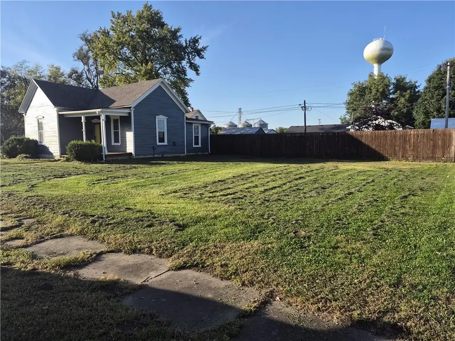 401 E 3rd Street, Norborne, MO 64668 - #2