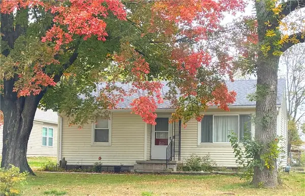 827 Main Street, Wellsville, KS 66092