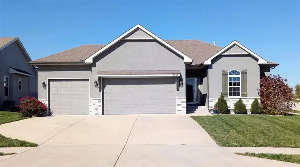 9602 N Lenox Avenue, Kansas City, MO 64154