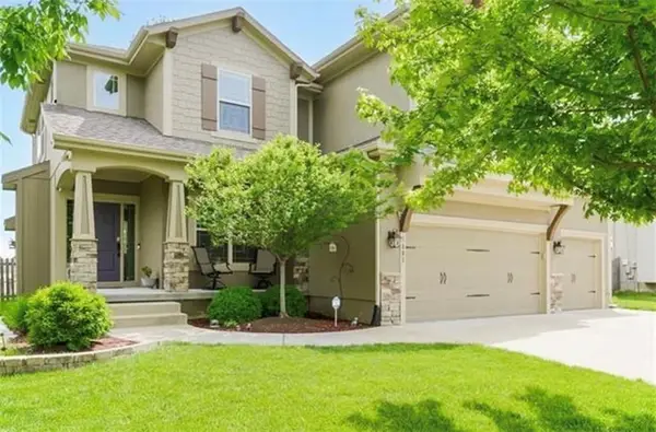 1005 SW Whistle Drive, Lee's Summit, MO 64082