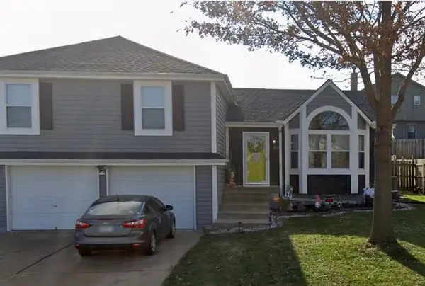 211 NW 113th Terrace, Kansas City, MO 64155