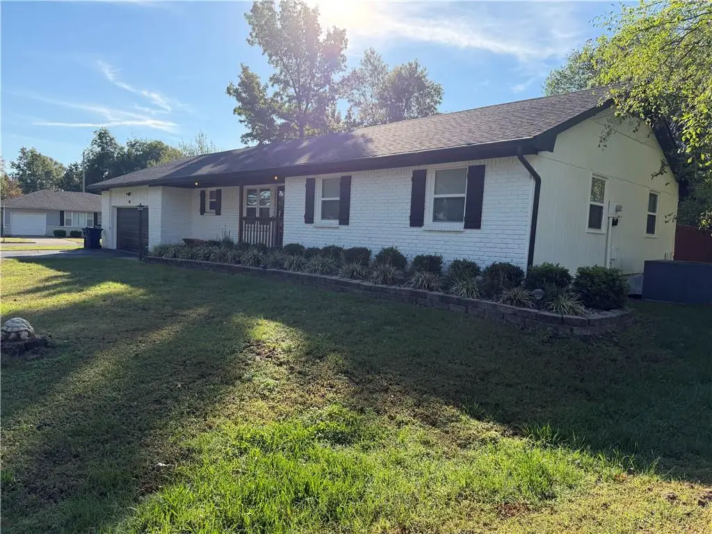 531 Sunset Circle, Columbus, KS 66725 - #1