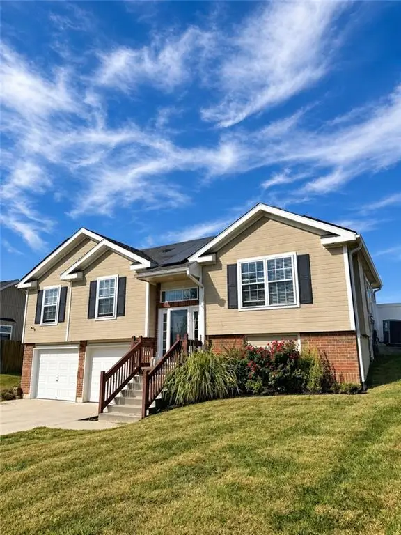1503 Emerald Way, Warrensburg, MO 64093