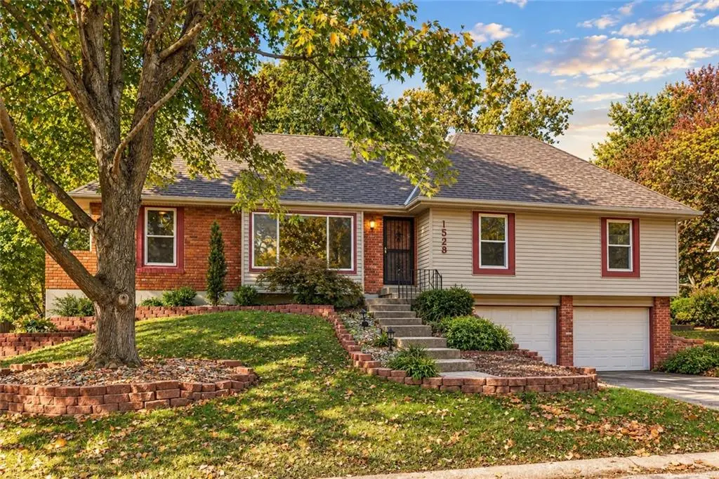 1528 NE 99th Street, Kansas City, MO 64155 - #1