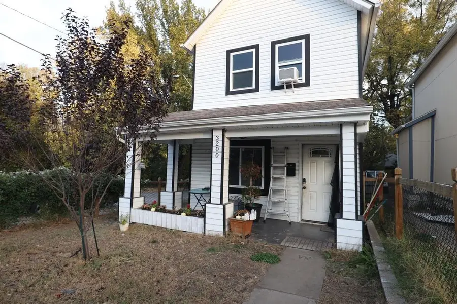 3200 E 20th Street, Kansas City, MO 64127 - #3
