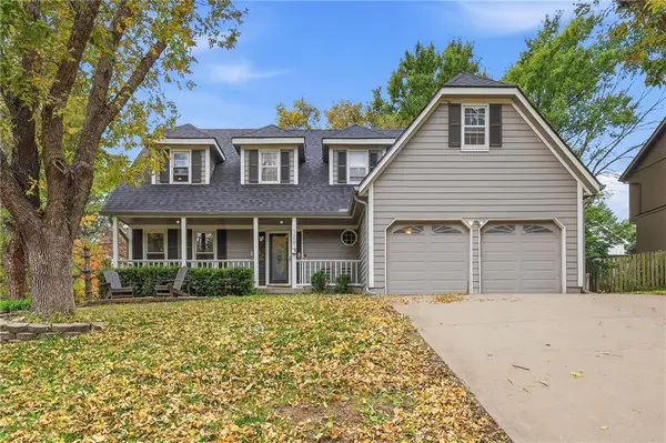 15621 W 80th Terrace, Lenexa, KS 66219