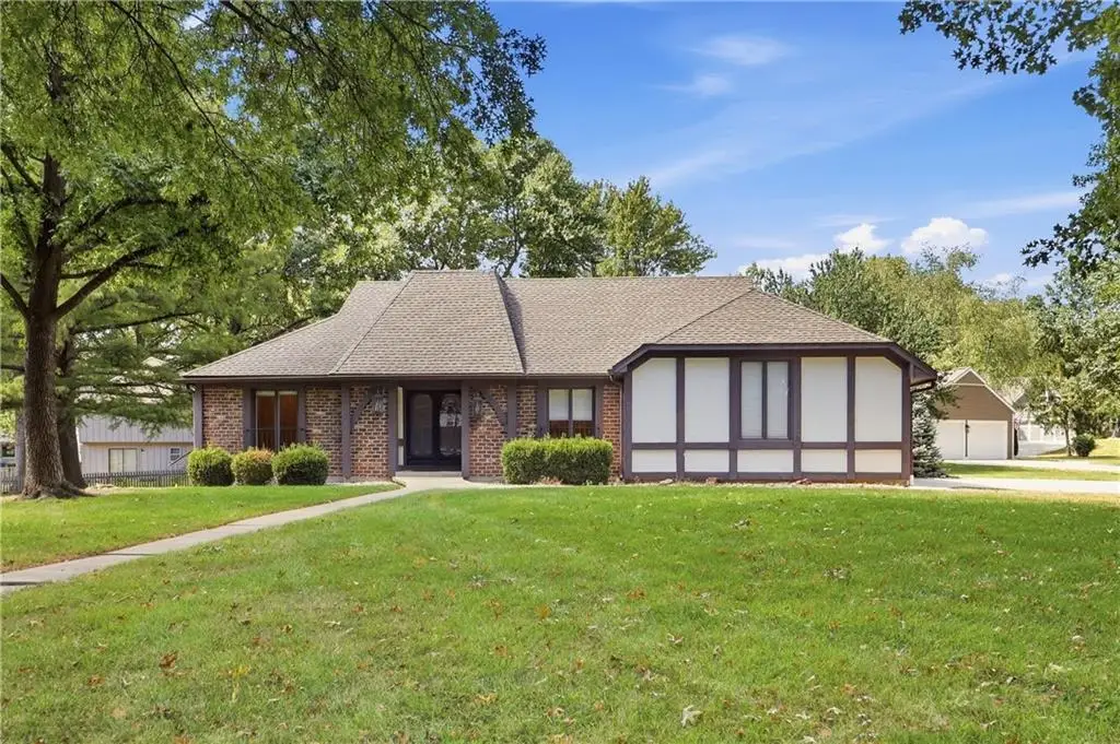 12820 Sagamore Road, Leawood, KS 66209 - #1