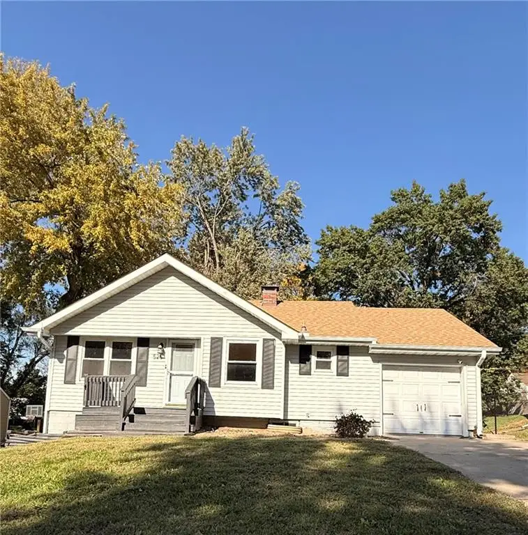 526 NE 43rd Street, Kansas City, MO 64116 - #1