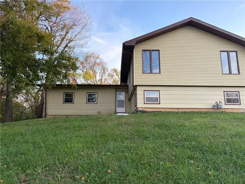 1816 E Wall Street, Fort Scott, KS 66701 - #1