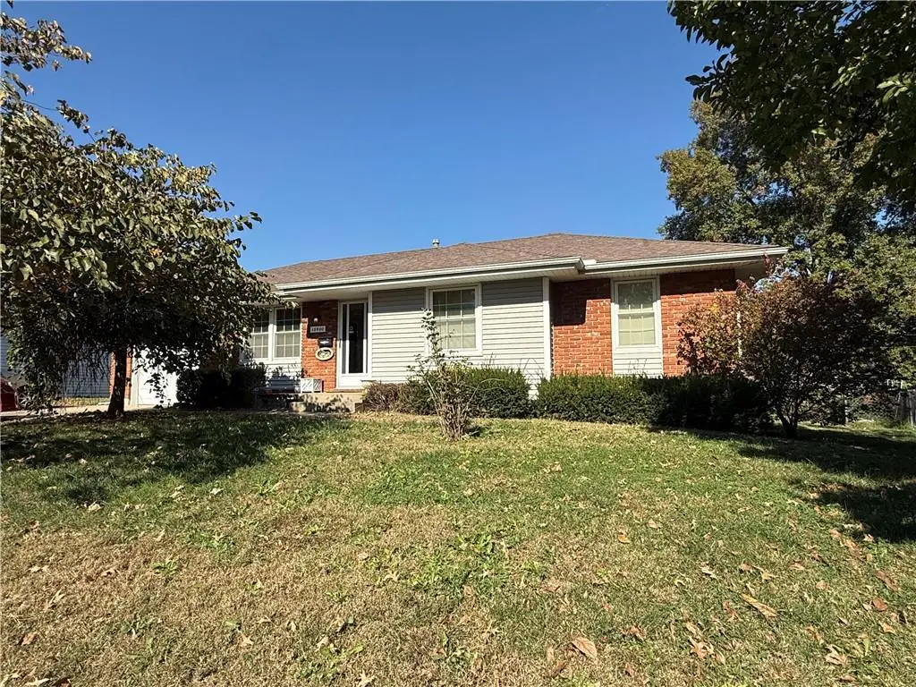 15400 37th Terrace S, Independence, MO 64055 - #1