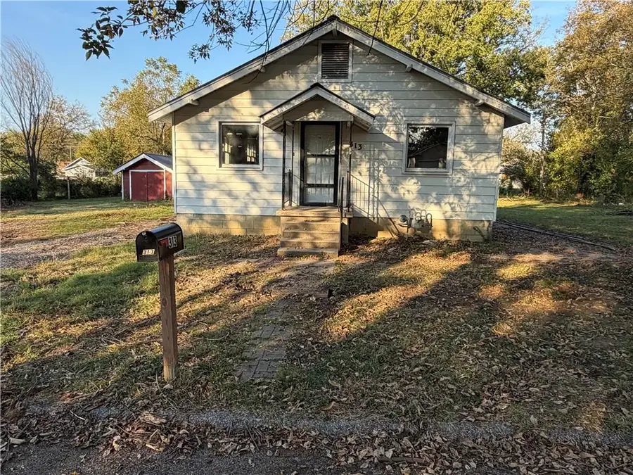 313 S Burns Street, Independence, KS 67301 - #2