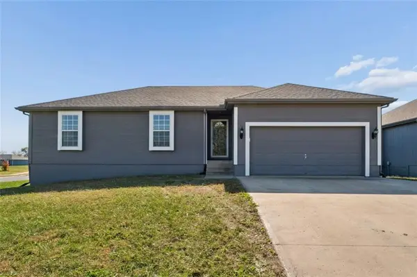 702 W 3rd Terrace, Wellsville, KS 66092