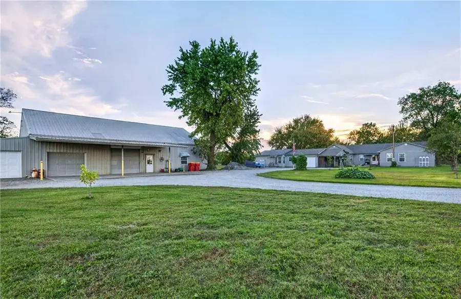 2346 Ne Coal Valley Road, Weir, KS 66781 - #2