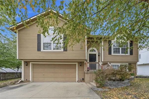 720 Shiloh Drive, Raymore, MO 64083