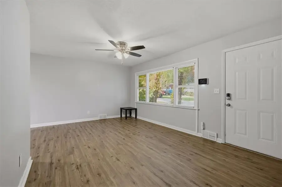 11209 Palmer Avenue, Kansas City, MO 64134 - #3