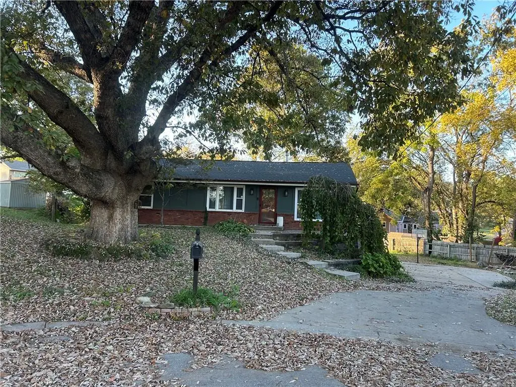 4214 N Quincy Avenue, Kansas City, MO 64117 - #1