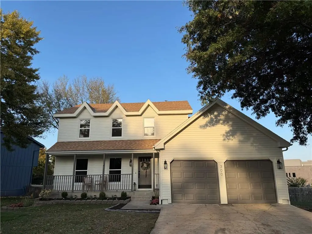 300 N Persimmon Drive, Olathe, KS 66061 - #1