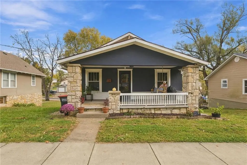 233 S Kimball Street, Excelsior Springs, MO 64024 - #1