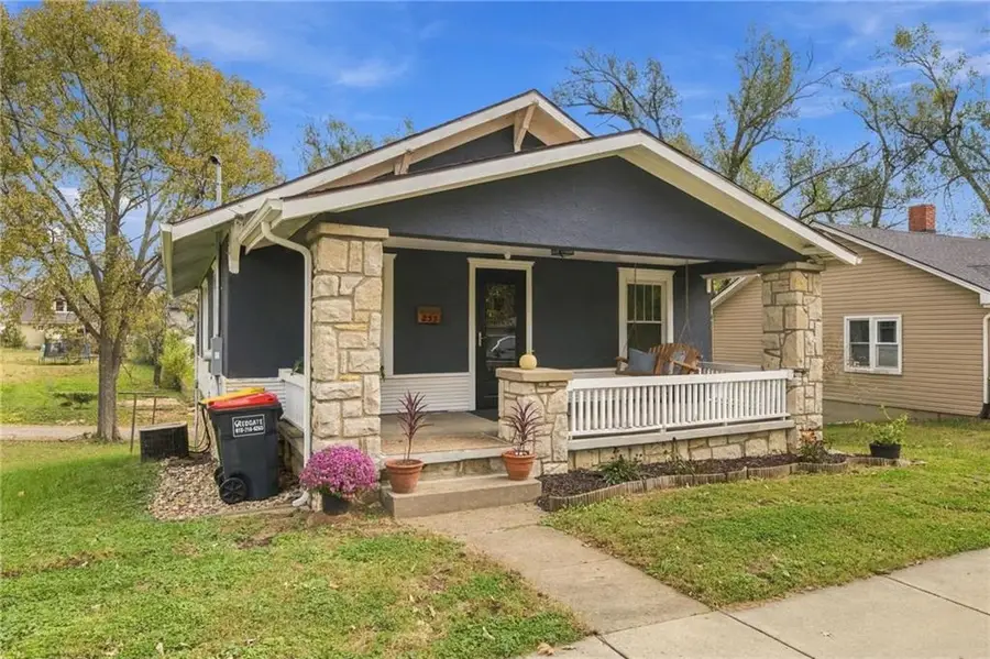 233 S Kimball Street, Excelsior Springs, MO 64024 - #3