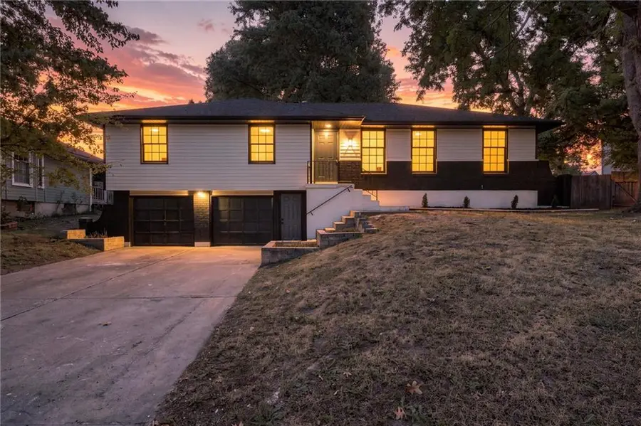 8006 E 163 Terrace, Belton, MO 64012 - #2