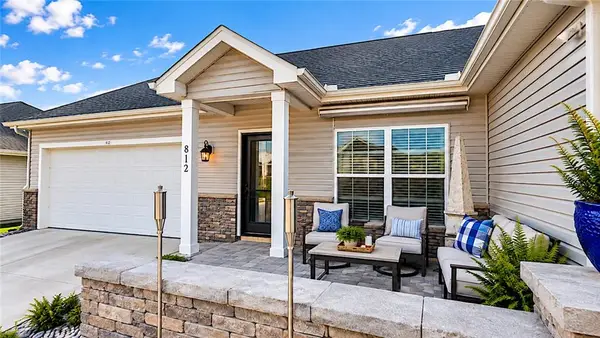 812 NE 66th Street, Gladstone, MO 64118