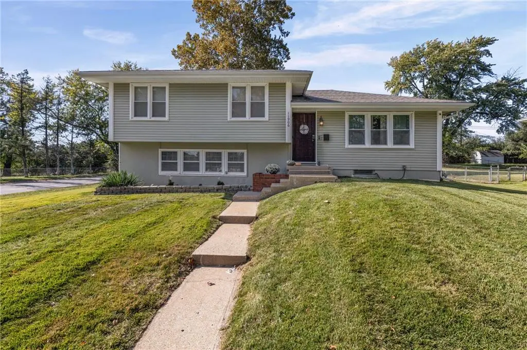 11906 Belmont Avenue, Grandview, MO 64030 - #1